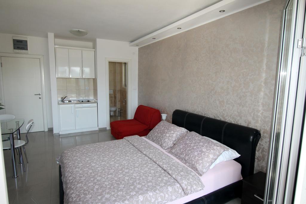 Montesun Residence Herceg Novi Exterior foto